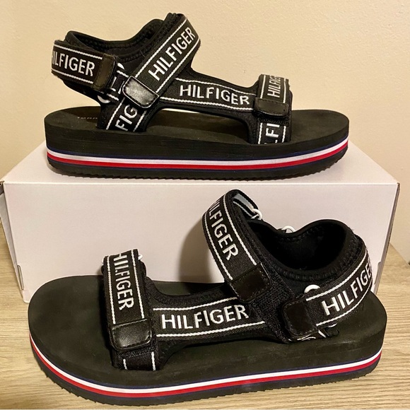 Tommy Hilfiger Nurii Hook and Loop Sport Sandals in Black Size 9 - Picture 1 of 10
